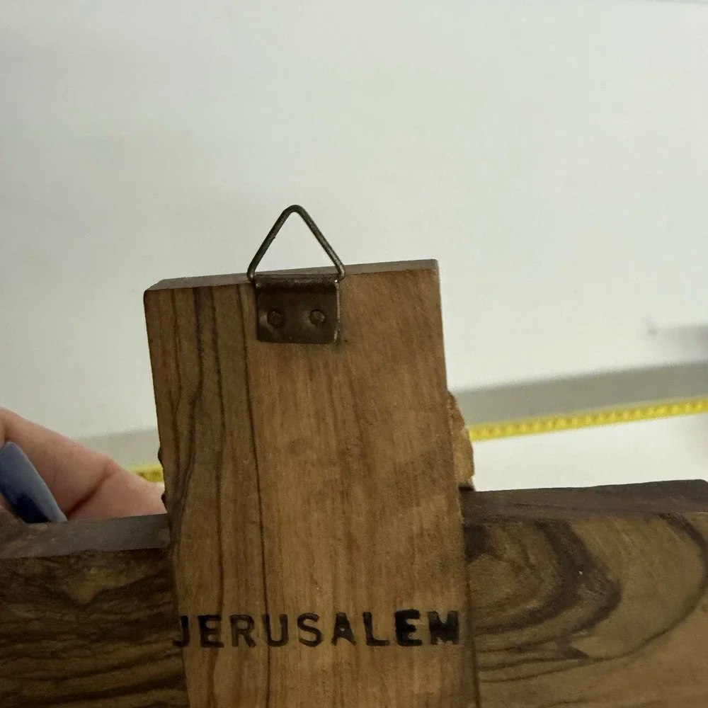 Hand‎ Carved Jesus Face On Cross Jerusalem 4